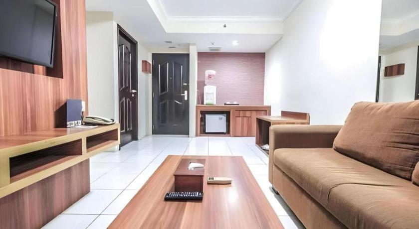 Great Western Hotel & Resort Serpong - ทังเกอรัง ภายนอก รูปภาพ