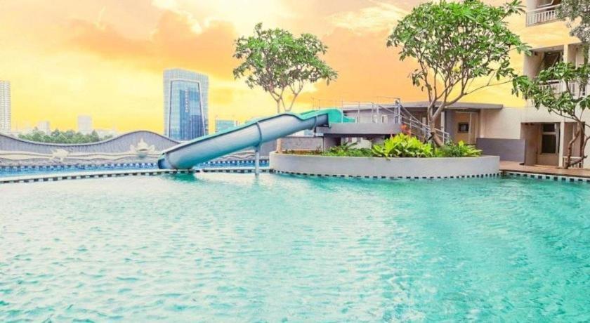 Great Western Hotel & Resort Serpong - ทังเกอรัง ภายนอก รูปภาพ