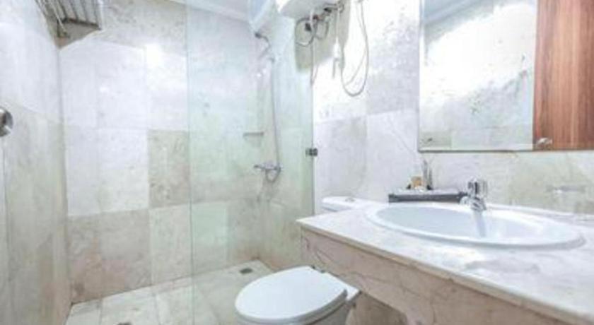 Great Western Hotel & Resort Serpong - ทังเกอรัง ภายนอก รูปภาพ