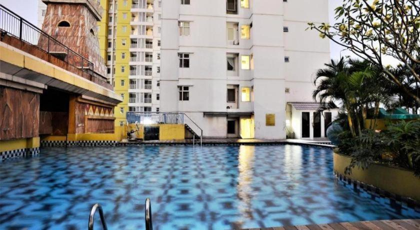 Great Western Hotel & Resort Serpong - ทังเกอรัง ภายนอก รูปภาพ