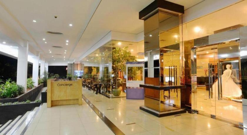 Great Western Hotel & Resort Serpong - ทังเกอรัง ภายนอก รูปภาพ