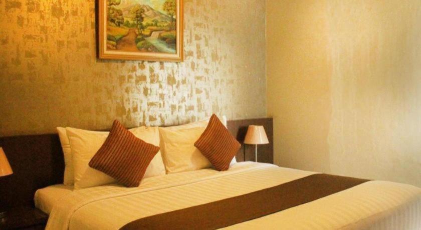 Great Western Hotel & Resort Serpong - ทังเกอรัง ภายนอก รูปภาพ